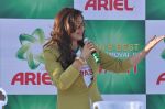 Raveena Tandon at Ariel world record attempt in Andheri Sports Complex, Mumbai on 11th Feb 2014